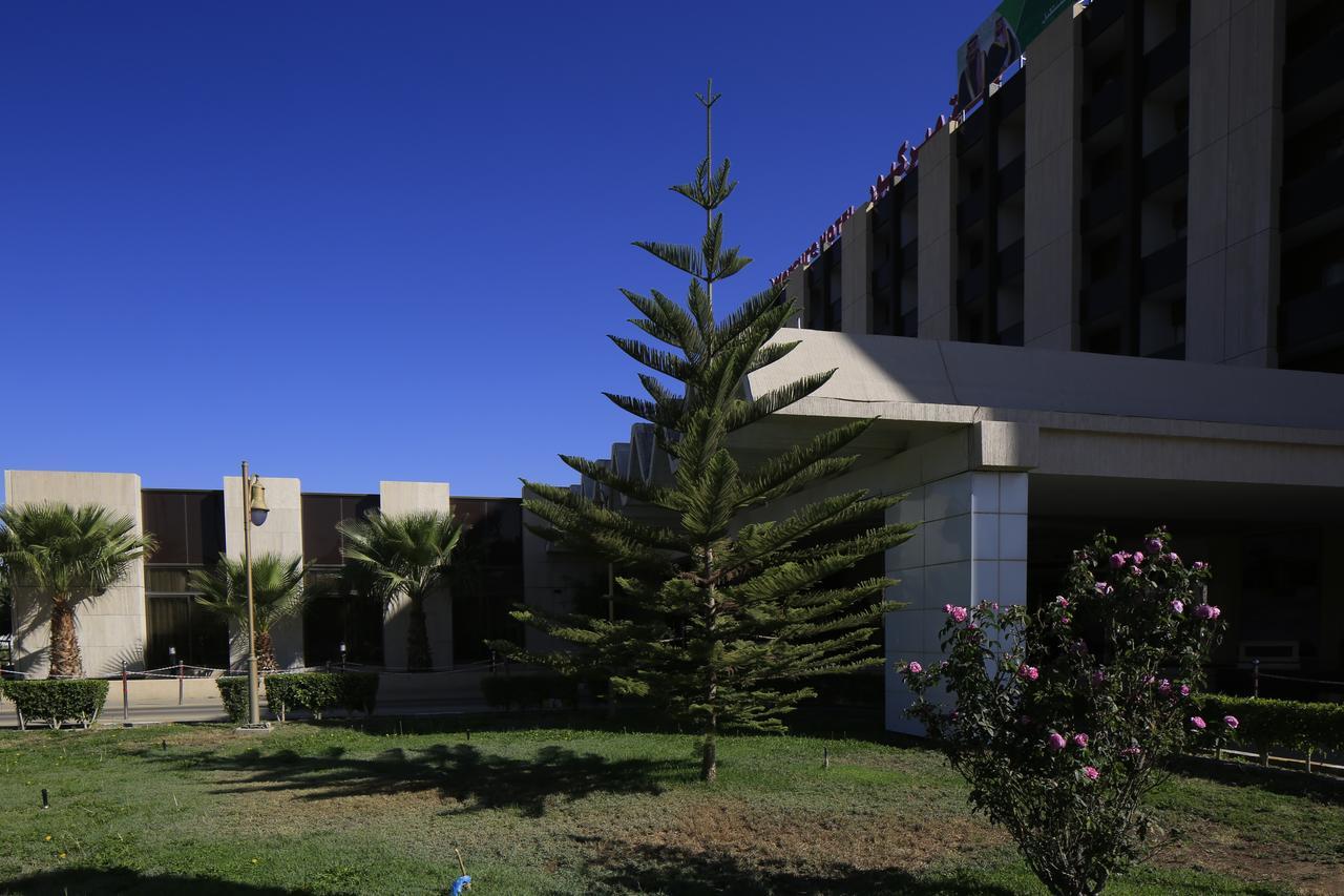 Mercure Hotel Khamis Mushayt Khamis Mushait Exteriér fotografie