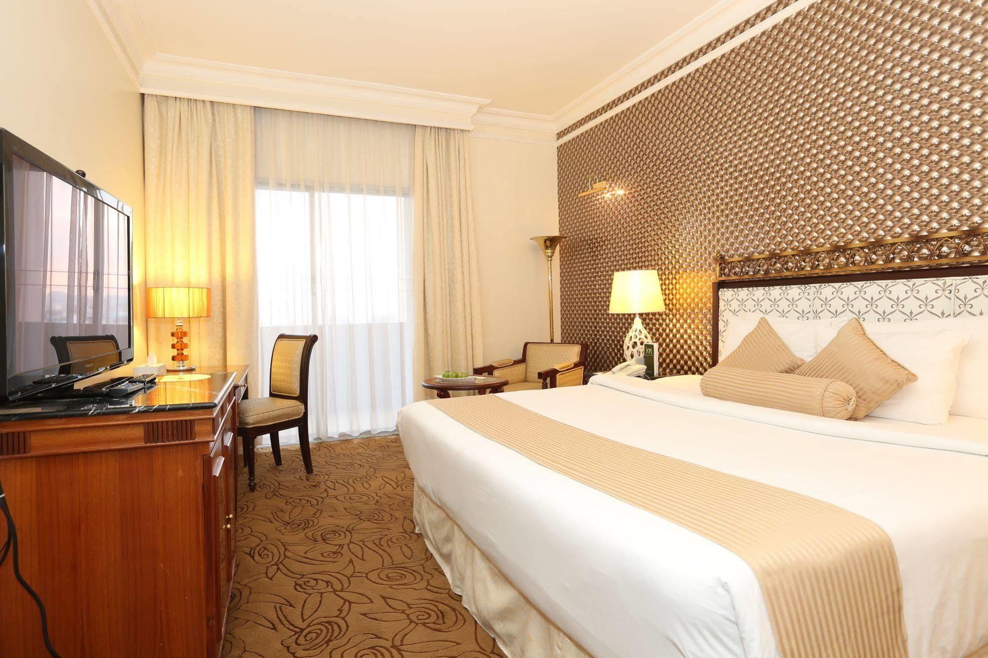 Mercure Hotel Khamis Mushayt Khamis Mushait Exteriér fotografie
